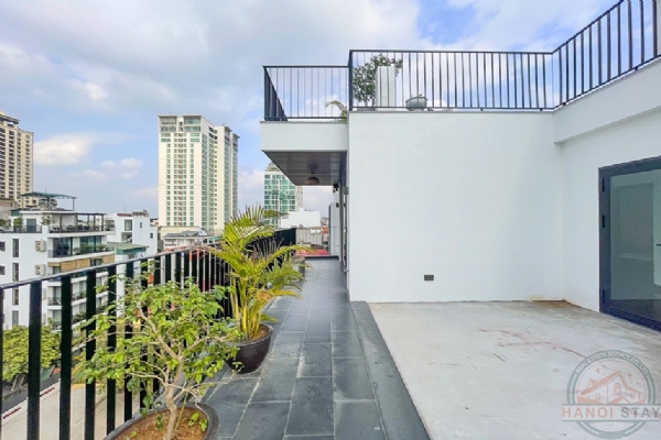 Tranquil Luxury: Rent This Modern 4BR Apartment on Dang Thai Mai, Tay Ho 1