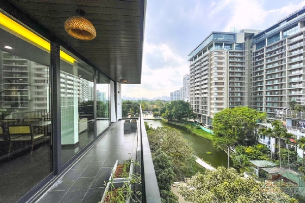 Tranquil Luxury: Rent This Modern 4BR Apartment on Dang Thai Mai, Tay Ho 17