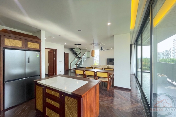 Tranquil Luxury: Rent This Modern 4BR Apartment on Dang Thai Mai, Tay Ho 26