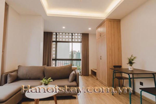 Tranquil One Bedroom Apartment Rental in Hoan Kiem Area, Full Services 5