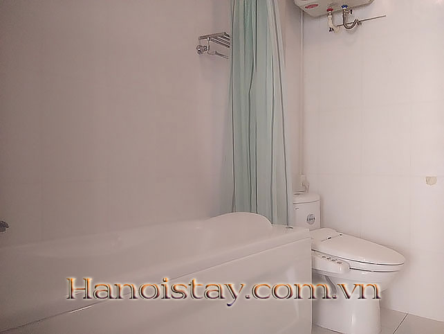 *Tranquil & Very Bright 02 Bedroom Property for rent in Dao Tan street, Ba Dinh* 9