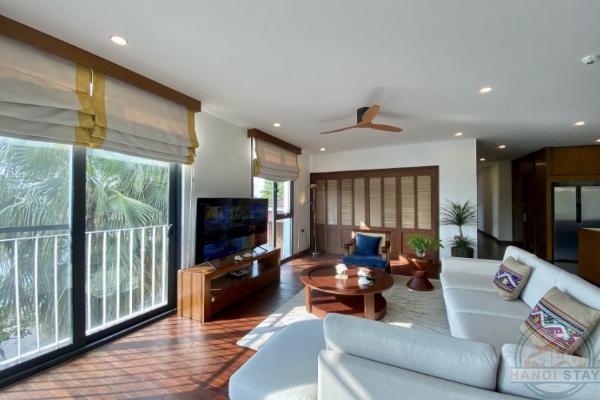 Tranquility and Space: 4-BR Apartment for Rent in Xom Chua, Tay Ho, with Nice Views 5