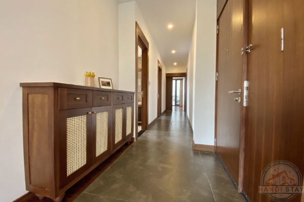Tranquility and Space: 4-BR Apartment for Rent in Xom Chua, Tay Ho, with Nice Views 8