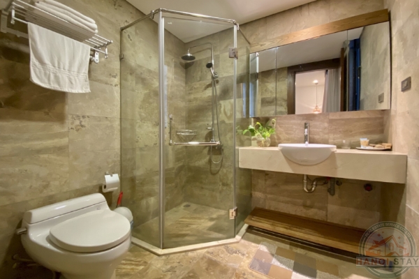 Tranquility and Space: 4-BR Apartment for Rent in Xom Chua, Tay Ho, with Nice Views 10