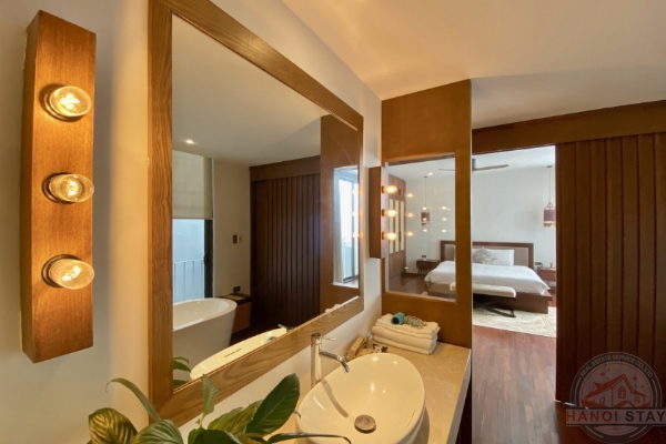 Tranquility and Space: 4-BR Apartment for Rent in Xom Chua, Tay Ho, with Nice Views 15