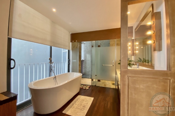 Tranquility and Space: 4-BR Apartment for Rent in Xom Chua, Tay Ho, with Nice Views 17