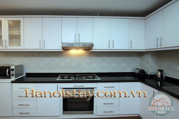 Lake View 03 Bedroom Apartment For Rent in Truc Bach Area, Ba Dinh, 9