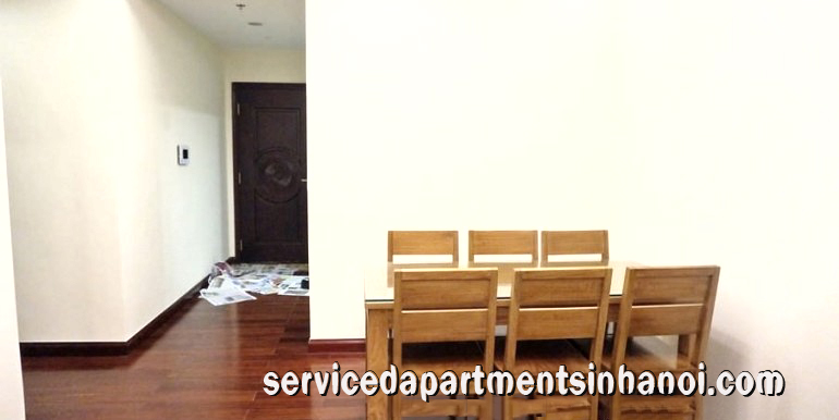 Two bedroom apartment for rent in 10th Floor of R2 building, Royal City 3