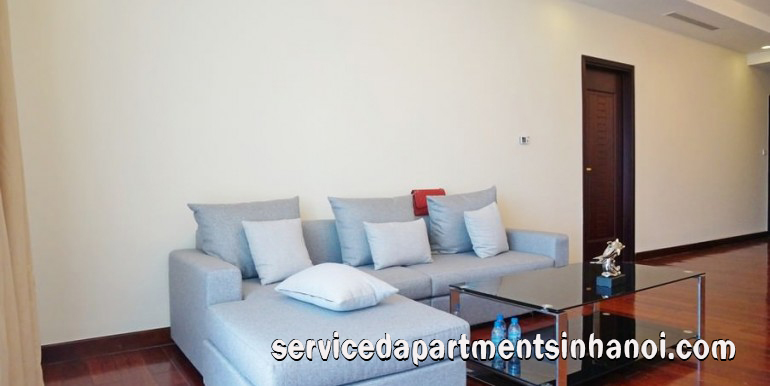 Two bedroom in the Mid Level of R5 Building, Vinhomes Royal City 2