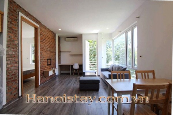 Very Bright and Modern Apartment For rent in Nguyen Khanh Toan street, Cau Giay 1