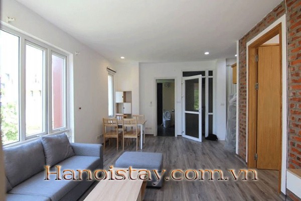 Very Bright and Modern Apartment For rent in Nguyen Khanh Toan street, Cau Giay 5