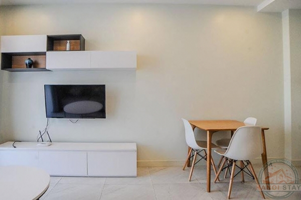 Very Bright and Modern Apartment Rental in Doi Can street, Ba Dinh 5