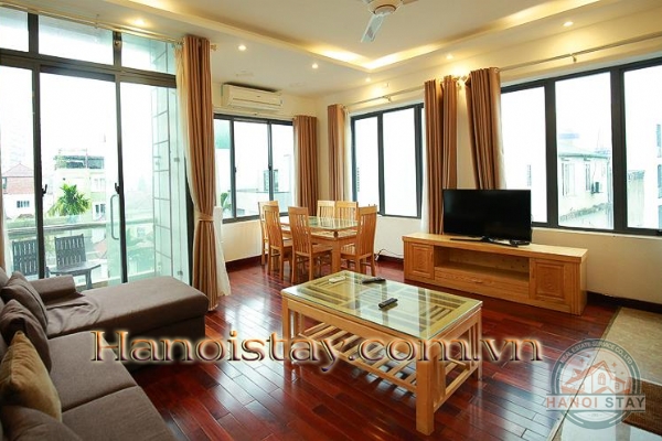 Very Bright and Modern One Bedroom Apartment in To Ngoc Van street, Tay Ho 1