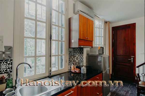 Very Bright Apartment Rental in Le Duan str, Hoan Kiem 9