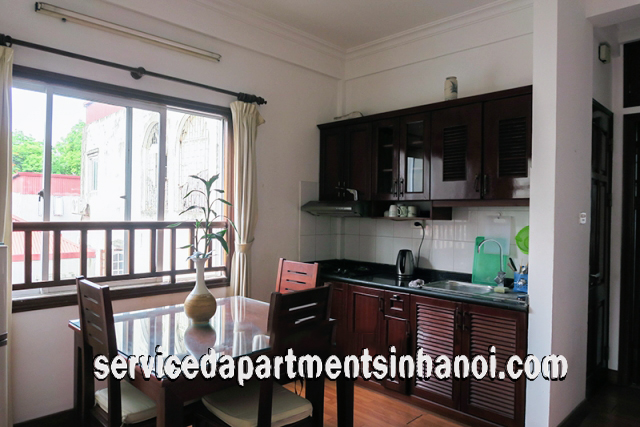 Very Bright Apartment Rental near Truc Bach Lake, Ba Dinh 4