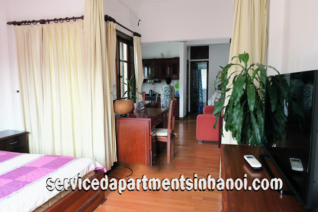 Very Bright Apartment Rental near Truc Bach Lake, Ba Dinh 8