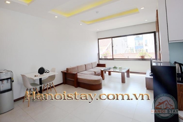 Very Bright & Nice One Bedroom Apartment Rental in Dang Thai Mai street, Tay Ho 2