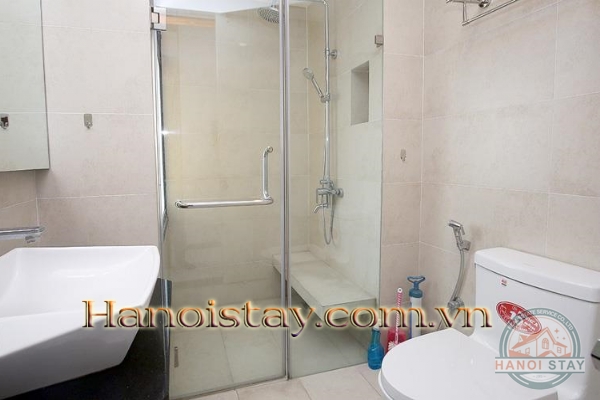 Very Bright & Nice One Bedroom Apartment Rental in Dang Thai Mai street, Tay Ho 9