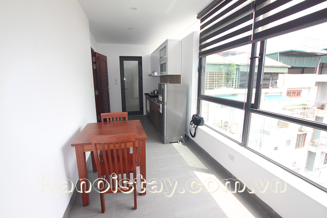 Very Bright One Bedroom Apartment Rental in Lieu Giai street, Ba dinh 1