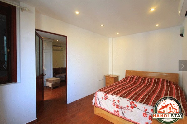 Very Bright One Bedroom Property Rental in Xuan Dieu street, Tay Ho, Budget Price 19