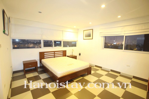Very Bright Serviced Apartment rental near Thong Nhat Park, Hai Ba Trung 7