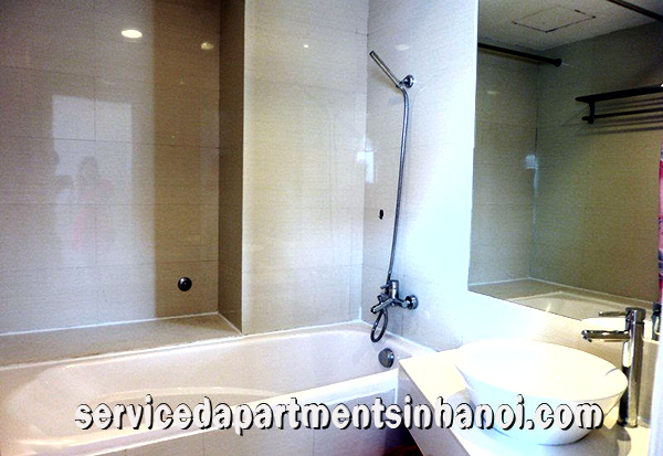 Very close to West Lake! Great apartment for rent in Dang Thai Mai. 6