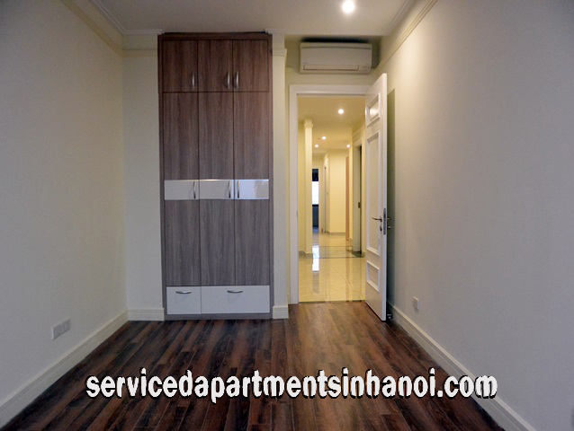 Very Modern Four Bedroom Apartment Rental in Doi Can str, Ba Dinh district 7