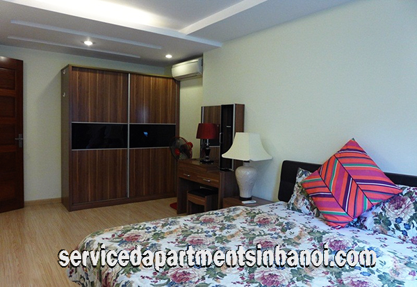 Very Modern Three Bedroom Apartment Rental in Giang Vo street, Ba Dinh 11
