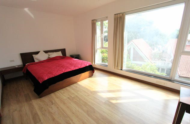 Very Nice and Bright Two Bedroom Apartment Rental in Dang Thai Mai street, Tay Ho 15