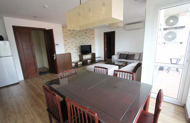 Very Nice and Bright Two Bedroom Apartment Rental in Dang Thai Mai street, Tay Ho 5