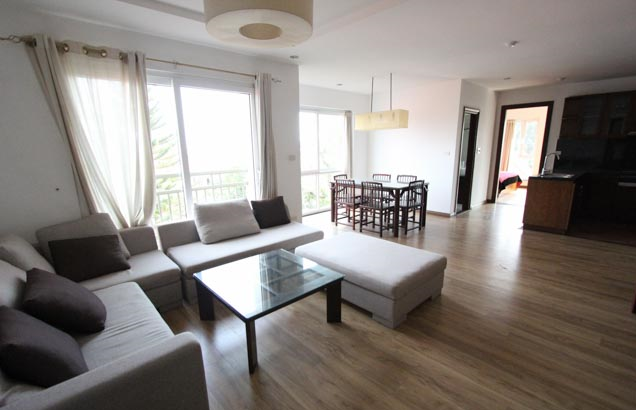 Very Nice and Bright Two Bedroom Apartment Rental in Dang Thai Mai street, Tay Ho 7