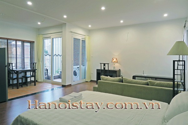 Very Nice Apartment For Rent in Nhat Chieu street, Tay Ho 3