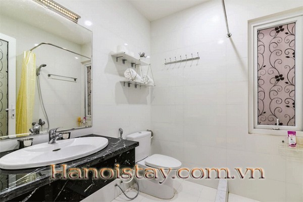 Very Nice Apartment Rental with Beautiful Balcony near Hang Dau Tower, Hoan Kiem 5