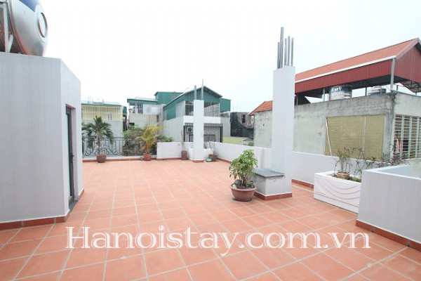 Very Spacious Apartment on top Rental in Tay Ho, Big Terrace 3