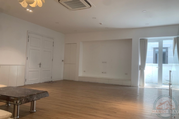 Villas for rent in Vinhomes Riverside, Anh Dao Area 6