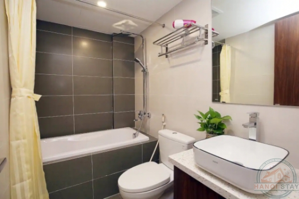 Warm & Welcoming 01 BR Apartment for rent in Truc Bach Area, Ba Dinh 11