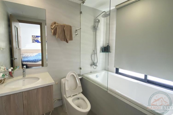 Well Equipped & Lightful 01 BR Apartment Rental in Xuan Dieu Area, Tay Ho 11
