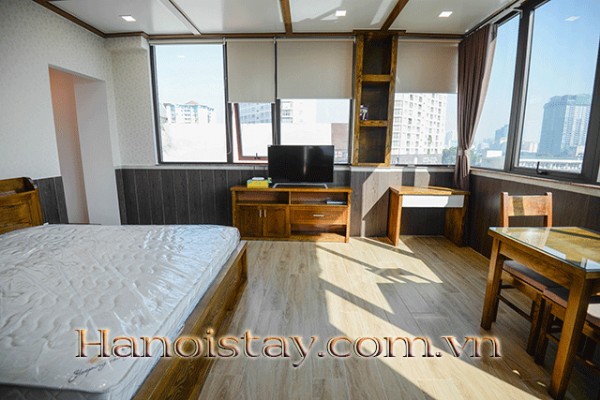 WEll FURNISHED APARTMENT in CAU GIAY District -