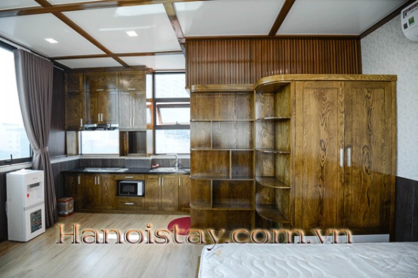 WEll FURNISHED APARTMENT in CAU GIAY District -