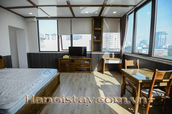WEll FURNISHED APARTMENT in CAU GIAY District -