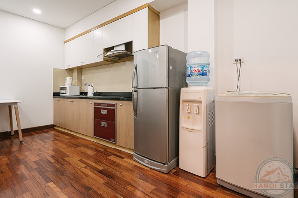 Well Furnished & Delicate Apartmnent for rent in Kim Ma str, Ba dinh 9