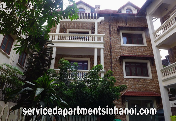 Well – Designed Four Bedroom House For rent in Nghi Tam Village, Tay Ho 18