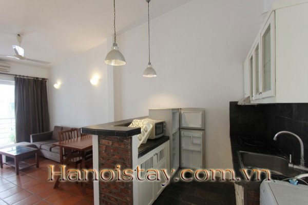 West lake view apartment for rent near Intercontinental hotel, Tay Ho 1