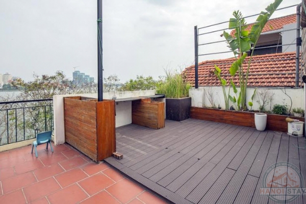 *WEST LAKE VIEW, BIG BALCONY Apartment for rent in Nhat Chieu, Tay Ho* 1