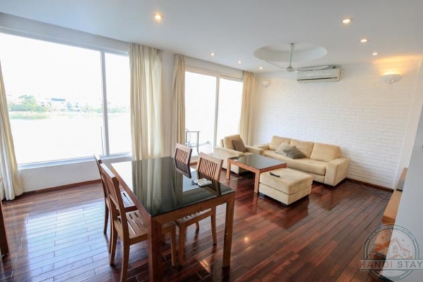 West Lake View: Reasonably Priced 02 Bedroom Apartment for rent in Quang An Str, Tay Ho 6