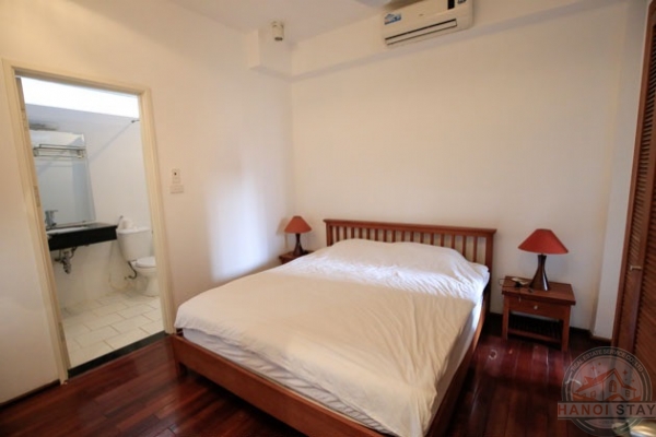 West Lake View: Reasonably Priced 02 Bedroom Apartment for rent in Quang An Str, Tay Ho 13
