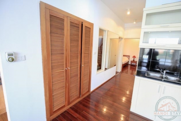 West Lake View: Reasonably Priced 02 Bedroom Apartment for rent in Quang An Str, Tay Ho 15