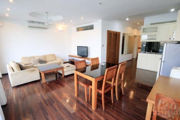 West Lake View: Reasonably Priced 02 Bedroom Apartment for rent in Quang An Str, Tay Ho 16