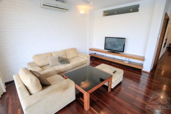 West Lake View: Reasonably Priced 02 Bedroom Apartment for rent in Quang An Str, Tay Ho 18