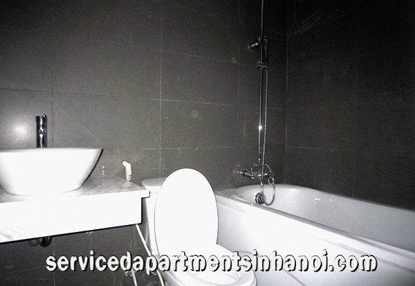 West lake view two bedroom apartment in Nhat Chieu street, Tay Ho 8